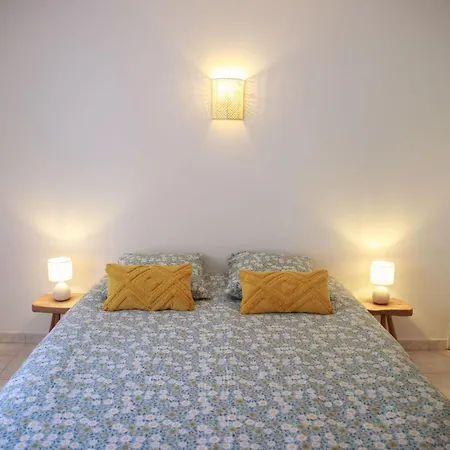 Le Provence, Charme Et Rooftop * Gréoux-les-Bains