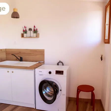 Le Provence, Charme Et Rooftop * Gréoux-les-Bains