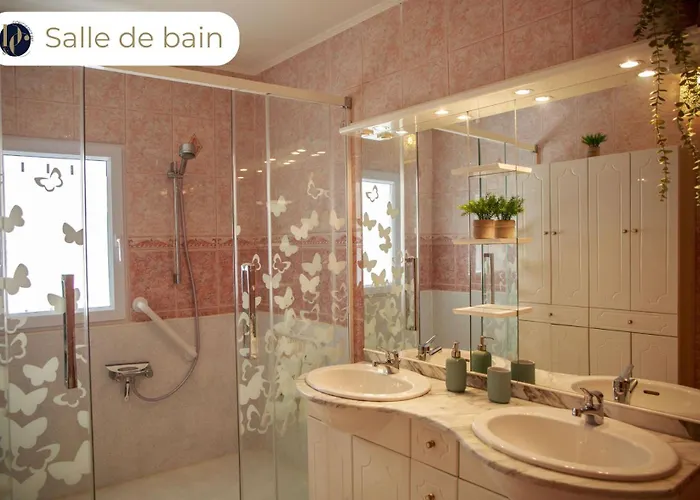 Le Provence, Charme Et Rooftop Lejlighed